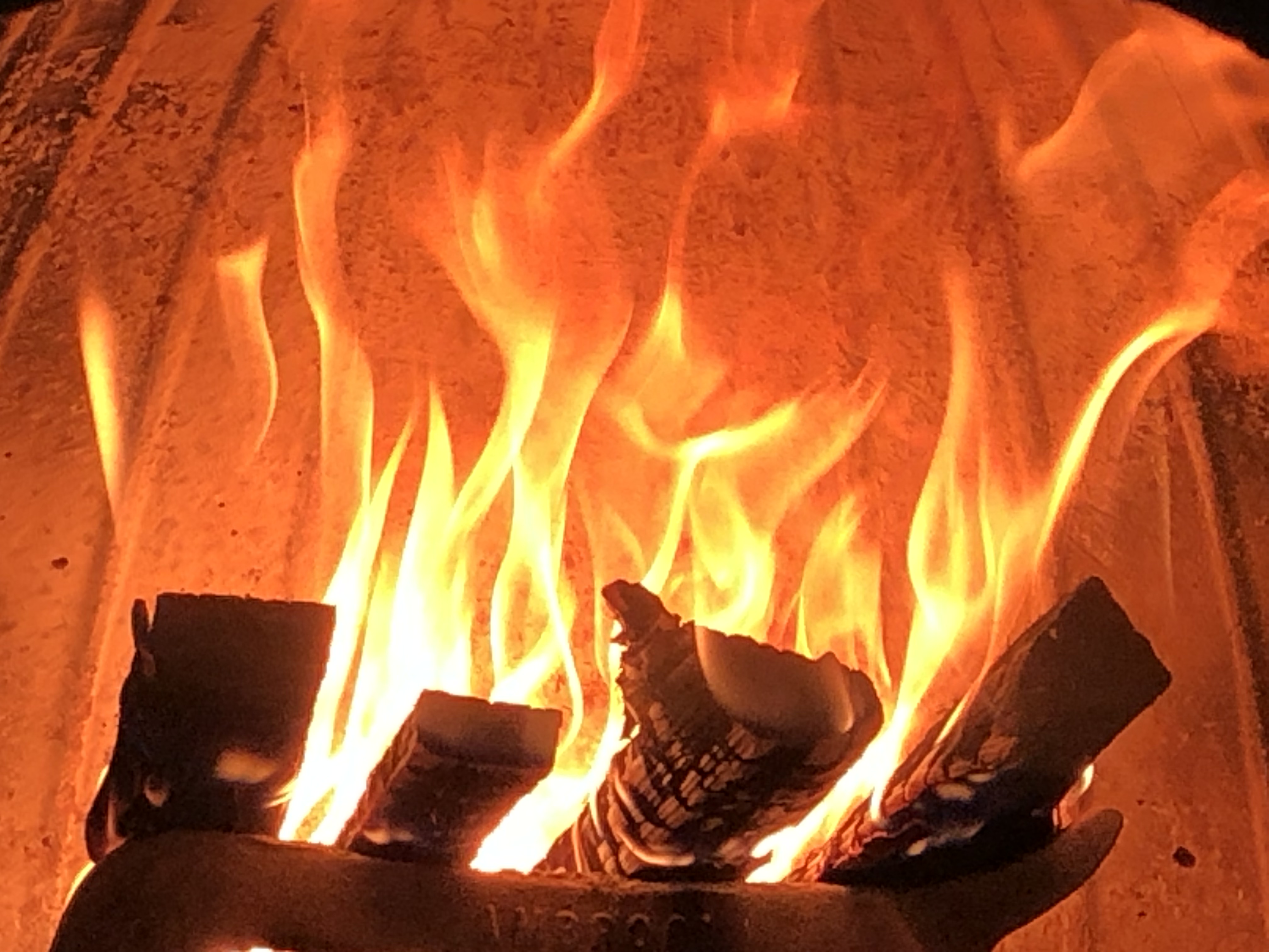 Il fuoco del nostro forno a legna - Pizzeria Sobborghi